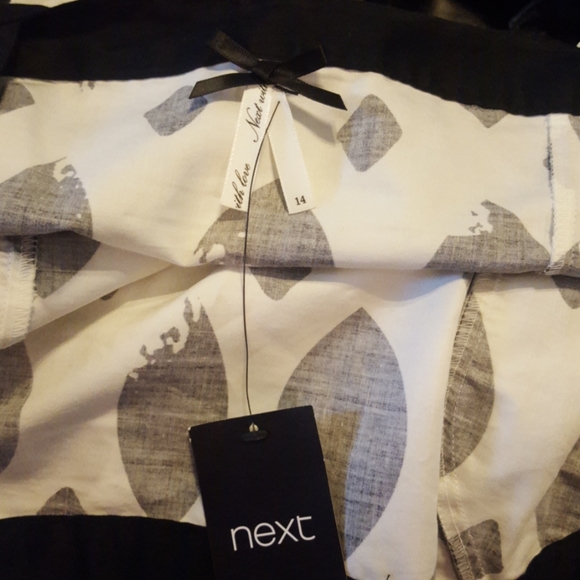 ❤HP❤️NWT Black & White Print NEXT Sundress❤ - Picture 12 of 12